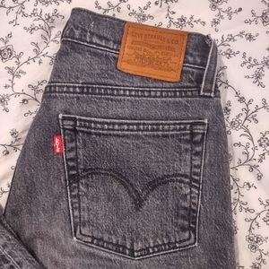 LEVI'S Jeans ✨ Acid wash wedgie denim